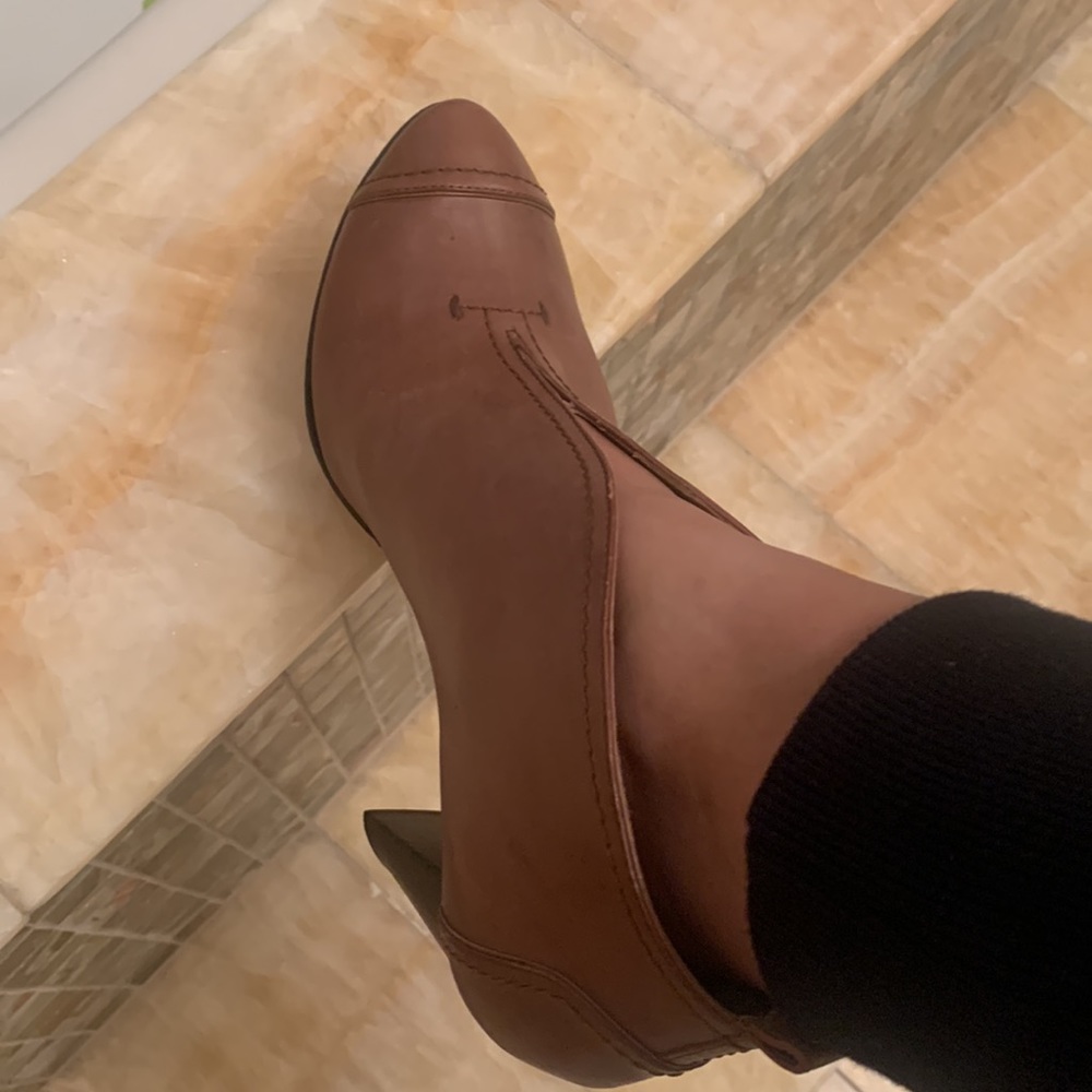 COSTUME NATIONAL Leather anckle boots